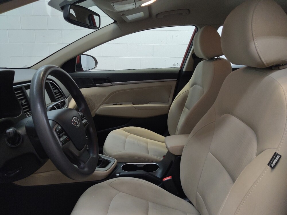 2018 Hyundai Elantra in Fairfield, OH 45014 - 18118892 17