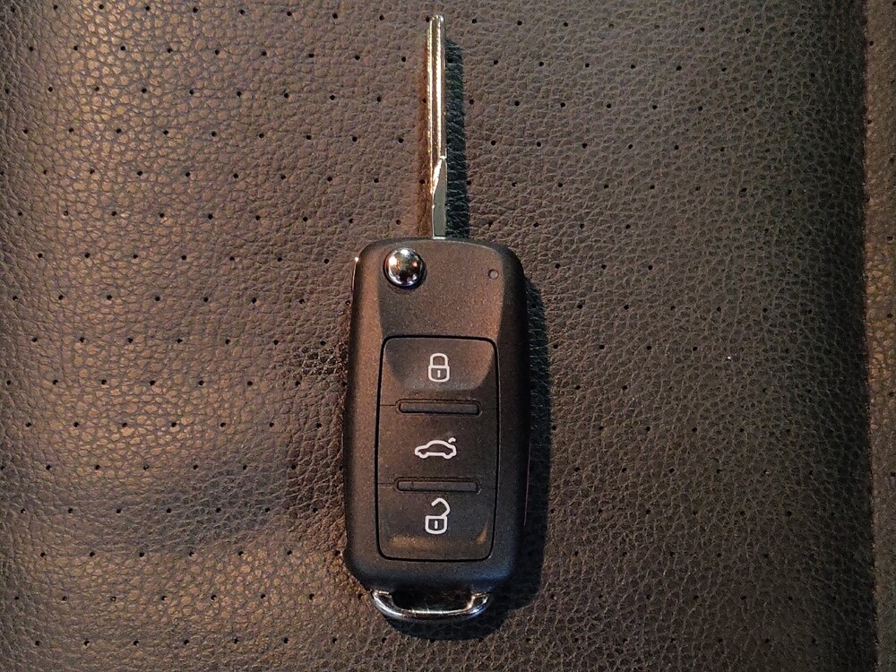 2017 Volkswagen Jetta in Gainesville, FL 32609 - 18118901 32