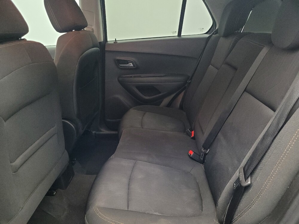 2018 Chevrolet Trax in Sanford, FL 32773 - 18118908 18