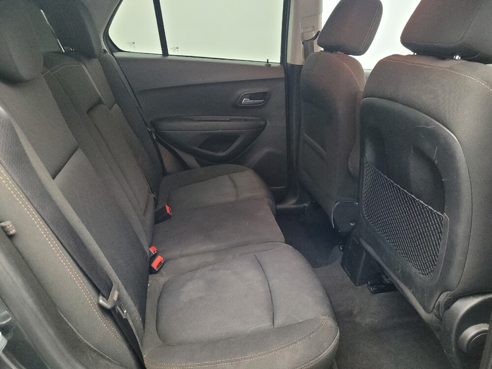 2018 Chevrolet Trax in Sanford, FL 32773 - 18118908 19