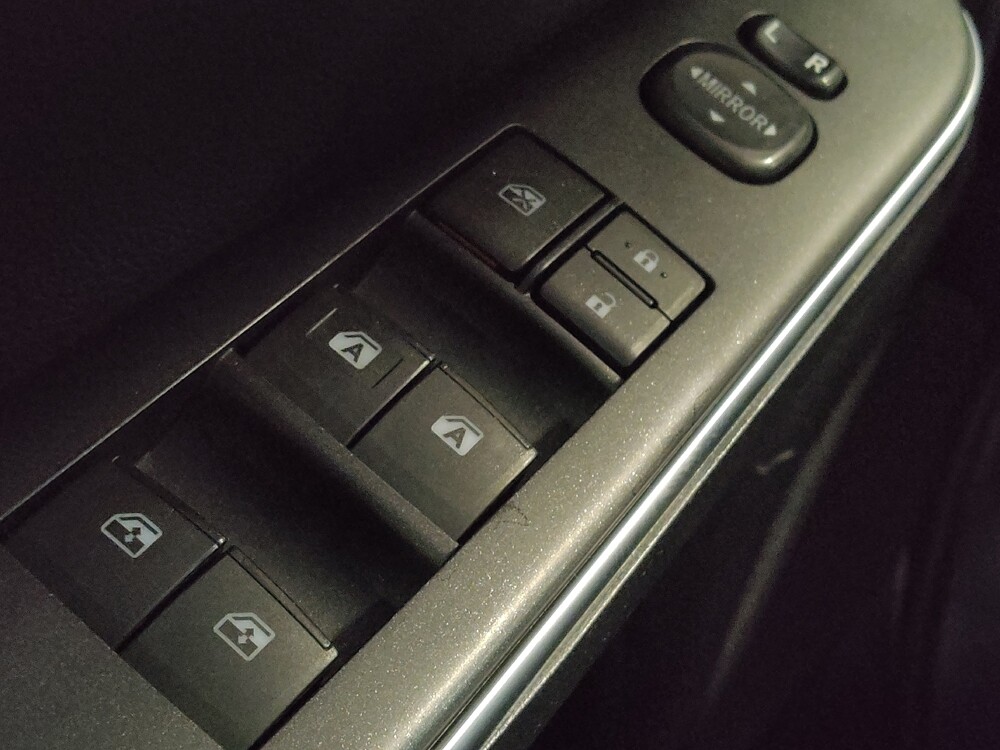 2015 Toyota Camry in Jacksonville, FL 32210 - 18118910 27