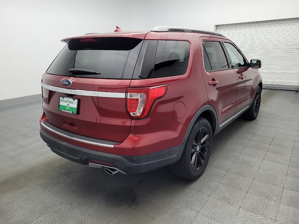 2018 Ford Explorer in Jacksonville, FL 32210 - 18118913 9