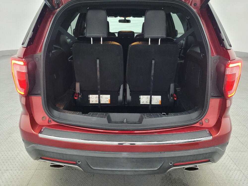 2018 Ford Explorer in Jacksonville, FL 32210 - 18118913 29