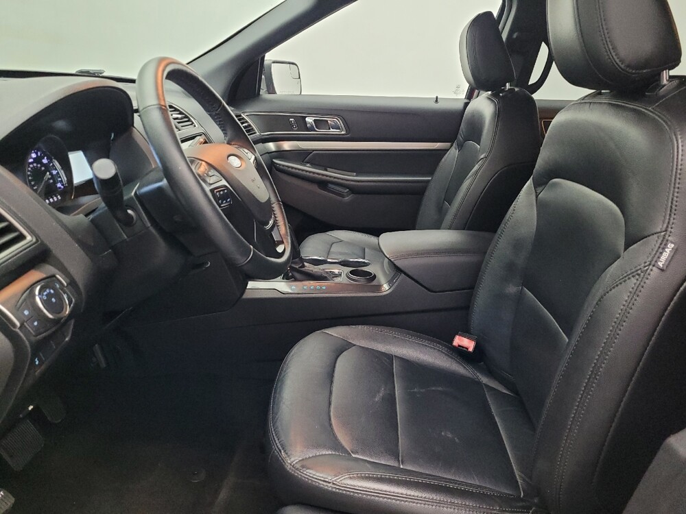 2018 Ford Explorer in Jacksonville, FL 32210 - 18118913 17