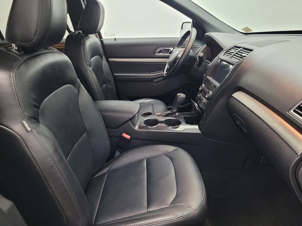 2018 Ford Explorer in Jacksonville, FL 32210 - 18118913 21