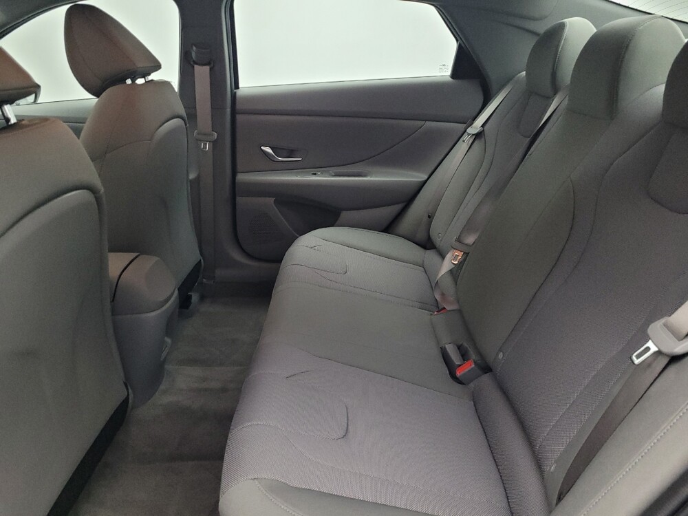 2025 Hyundai Elantra in Sanford, FL 32773 - 18118918 18