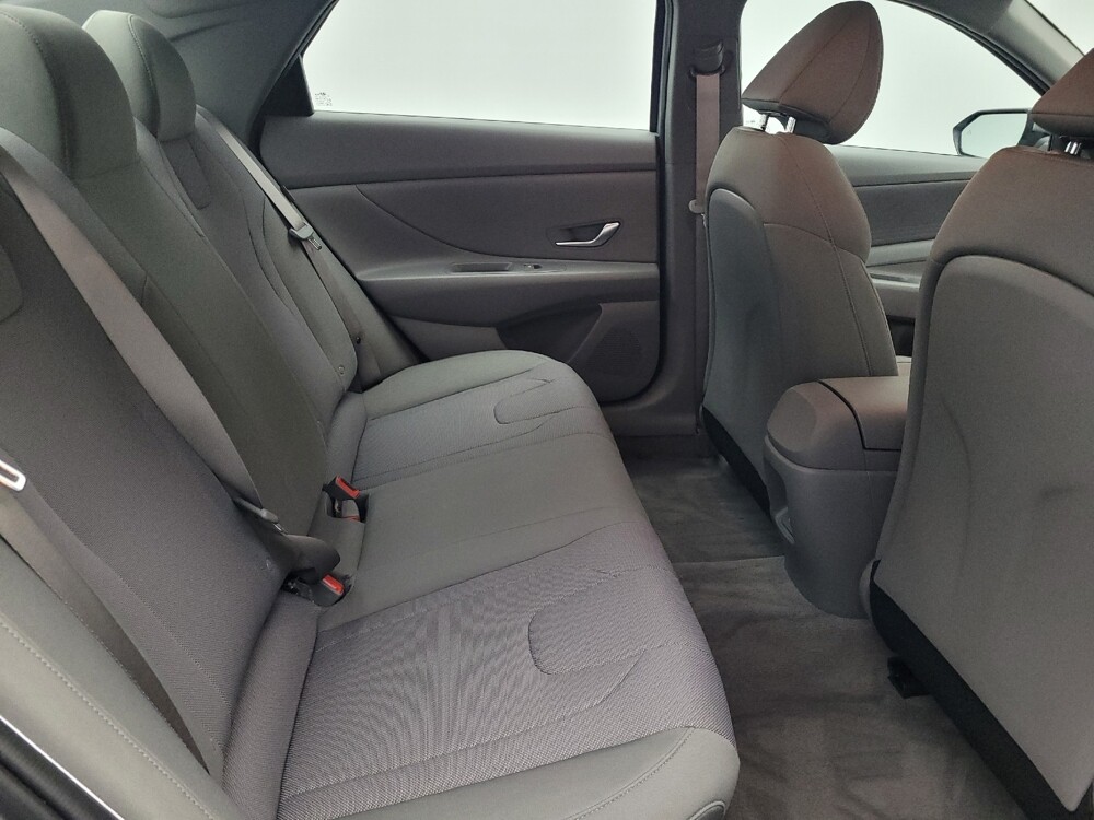 2025 Hyundai Elantra in Sanford, FL 32773 - 18118918 19