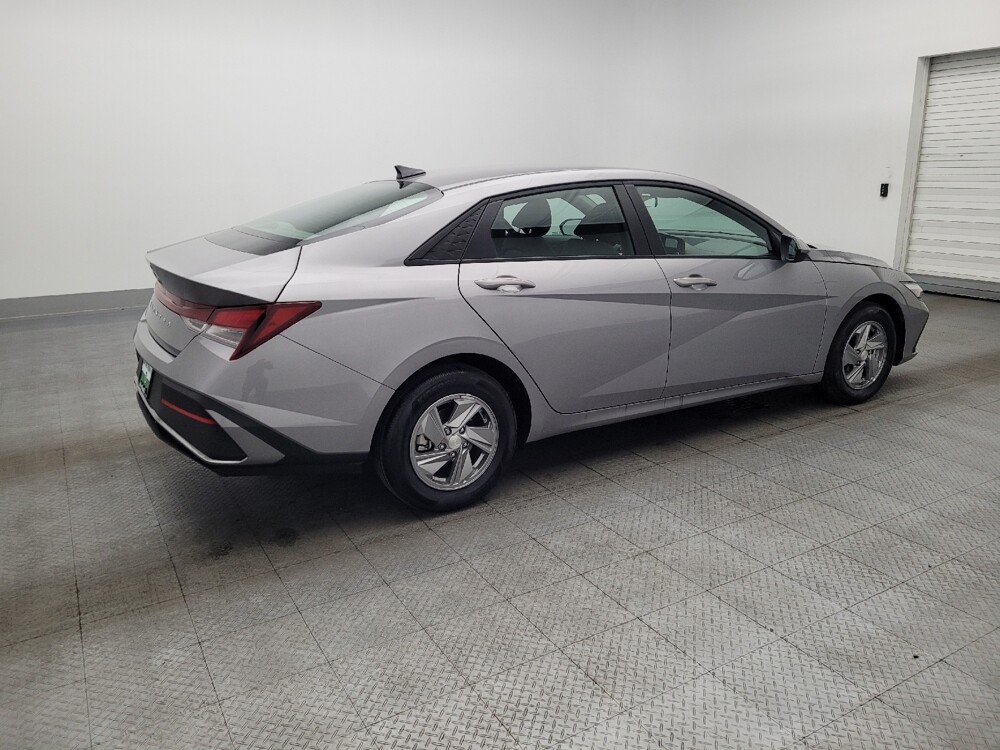2025 Hyundai Elantra in Sanford, FL 32773 - 18118918 10