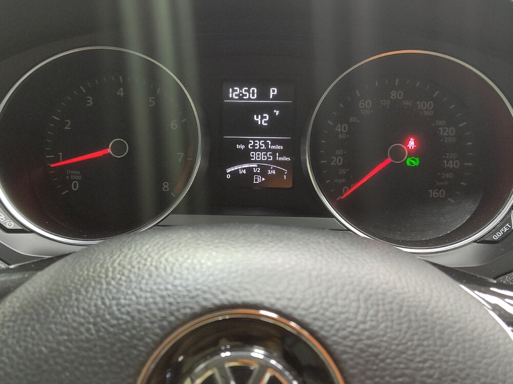 2017 Volkswagen Jetta in Greensboro, NC 27407 - 18118921 23