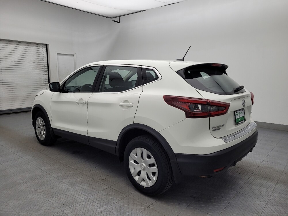 2020 Nissan Rogue Sport in Greenville, SC 29607 - 18118929 5