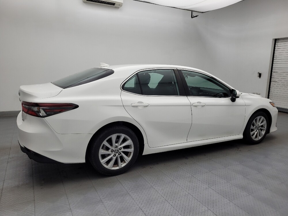 2021 Toyota Camry in Greensboro, NC 27407 - 18118938 10