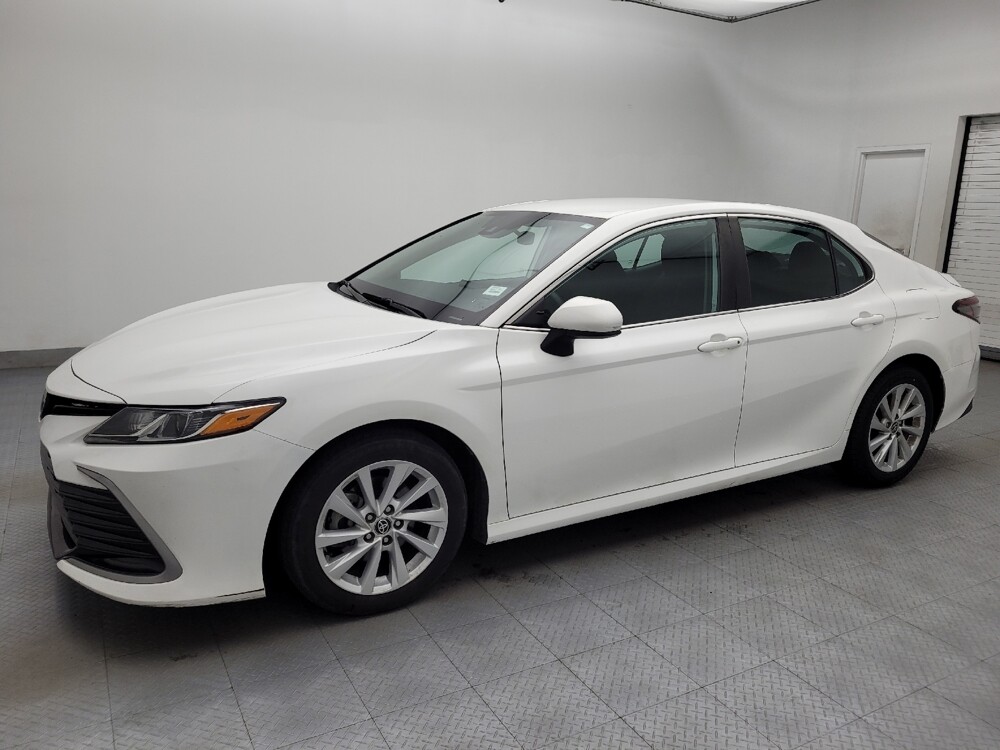 2021 Toyota Camry in Greensboro, NC 27407 - 18118938 2