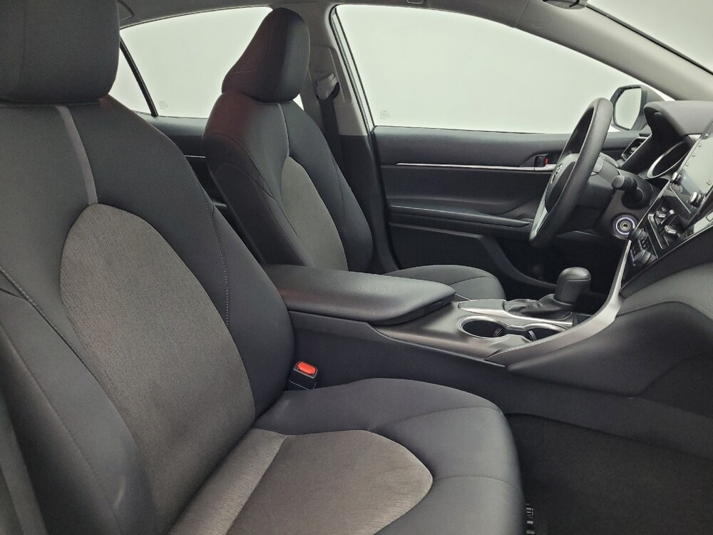 2021 Toyota Camry in Greensboro, NC 27407 - 18118938 21