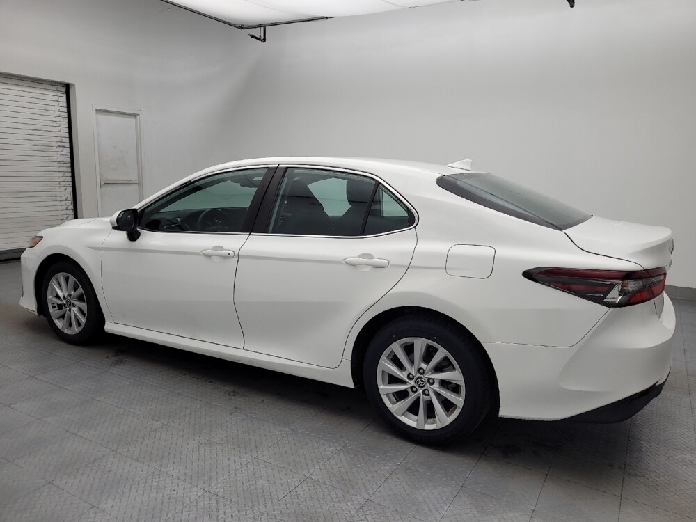 2021 Toyota Camry in Greensboro, NC 27407 - 18118938 3