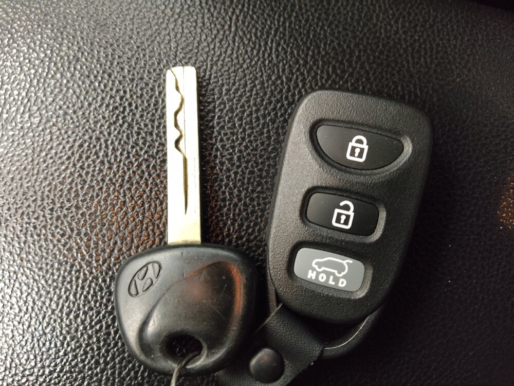 2016 Hyundai Elantra in Denver, CO 80012 - 18118940 32