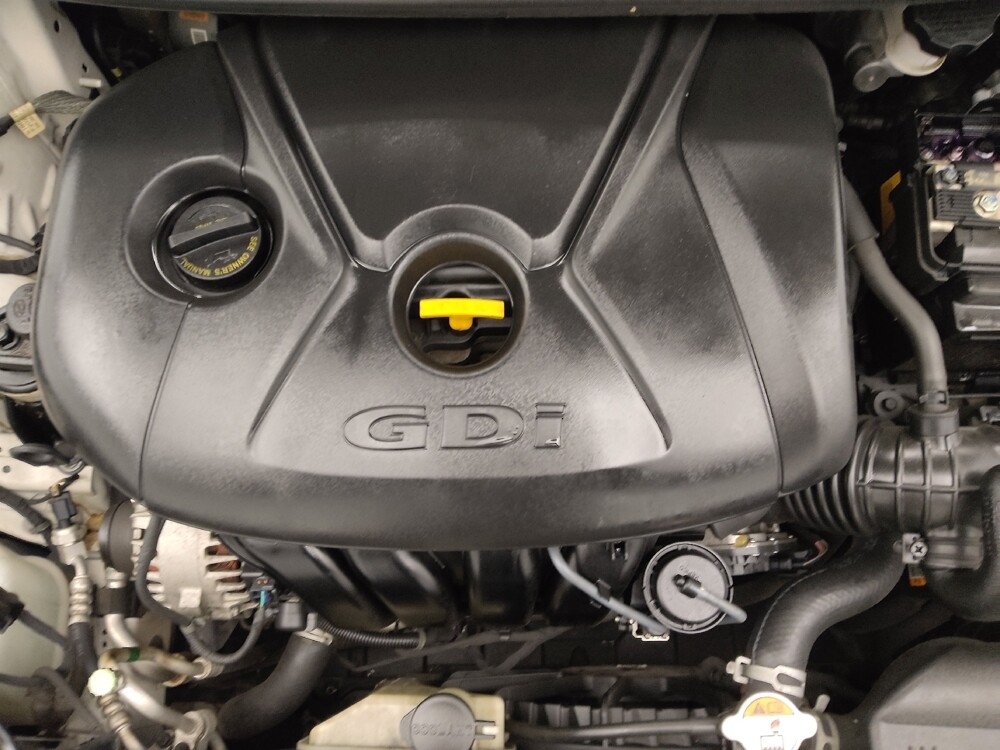 2016 Hyundai Elantra in Denver, CO 80012 - 18118940 30