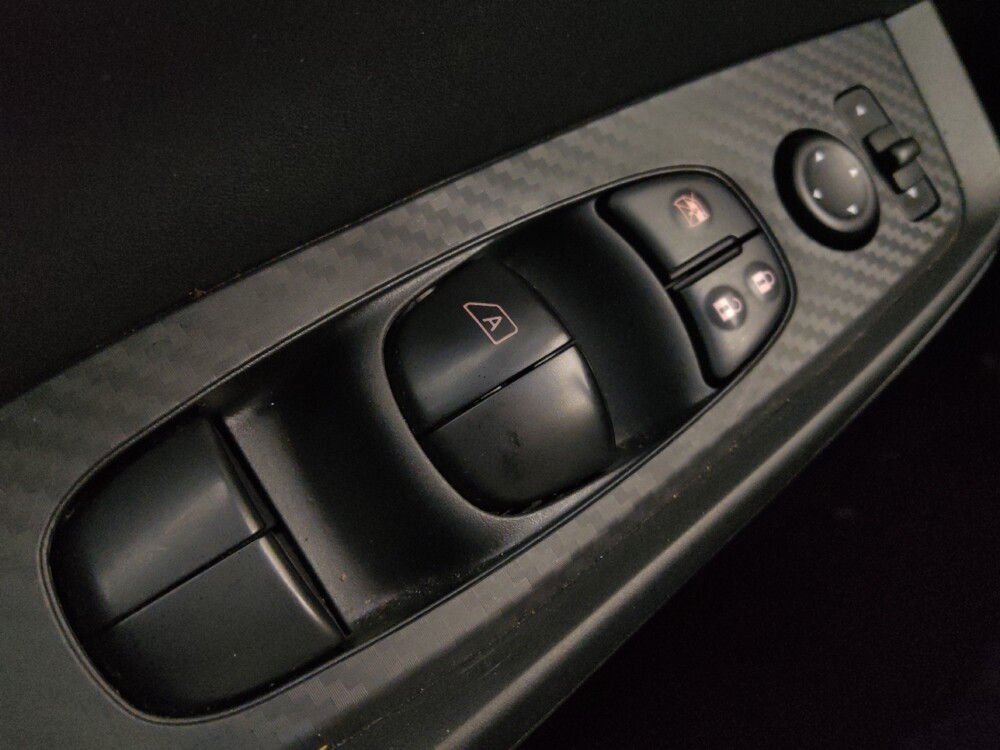 2025 Nissan Sentra in Denver, CO 80012 - 18118943 27