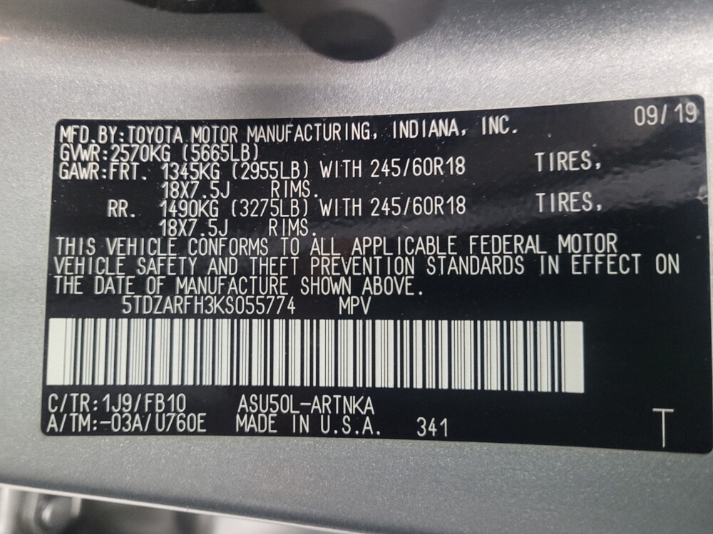 2019 Toyota Highlander in Memphis, TN 38115 - 18118946 33