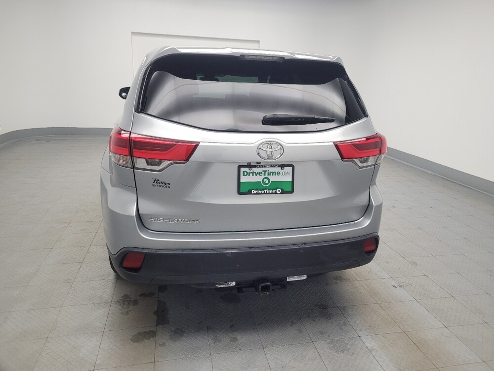 2019 Toyota Highlander in Memphis, TN 38115 - 18118946 6
