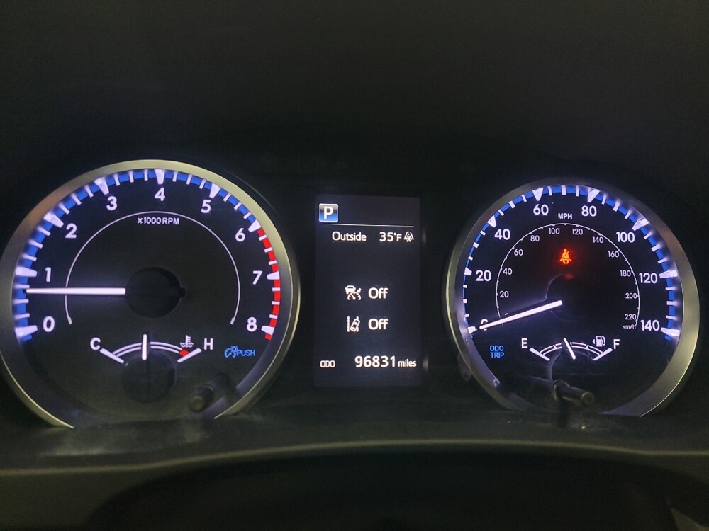 2019 Toyota Highlander in Memphis, TN 38115 - 18118946 23