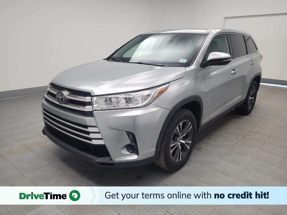 2019 Toyota Highlander in Memphis, TN 38115 - 18118946