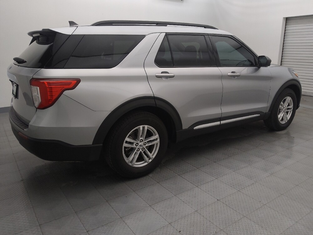 2021 Ford Explorer in Houston, TX 77034 - 18118953 10