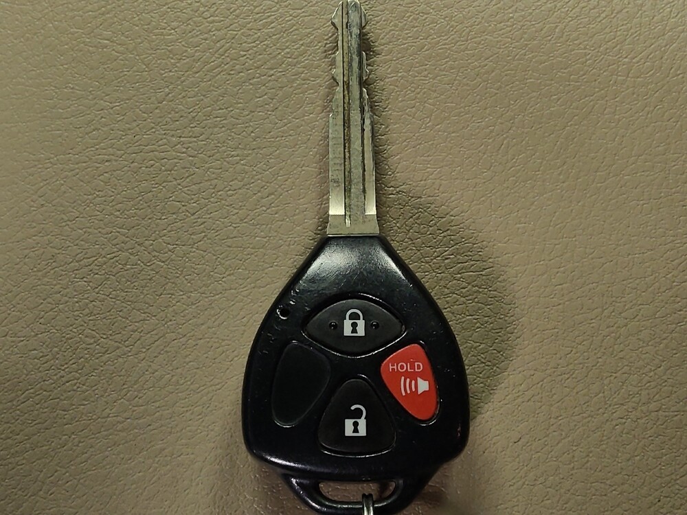 2018 Toyota 4Runner in Houston, TX 77074 - 18118965 32