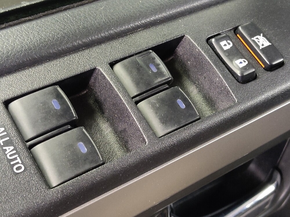 2018 Toyota 4Runner in Houston, TX 77074 - 18118965 27