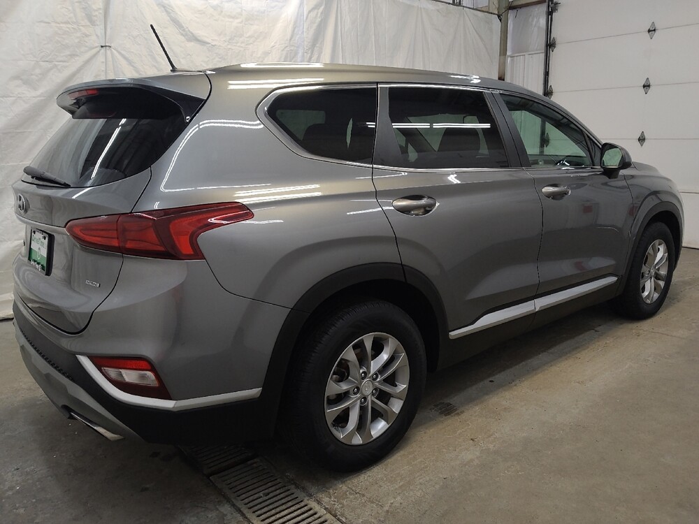 2019 Hyundai Santa Fe in Fairfield, OH 45014 - 18118969 10