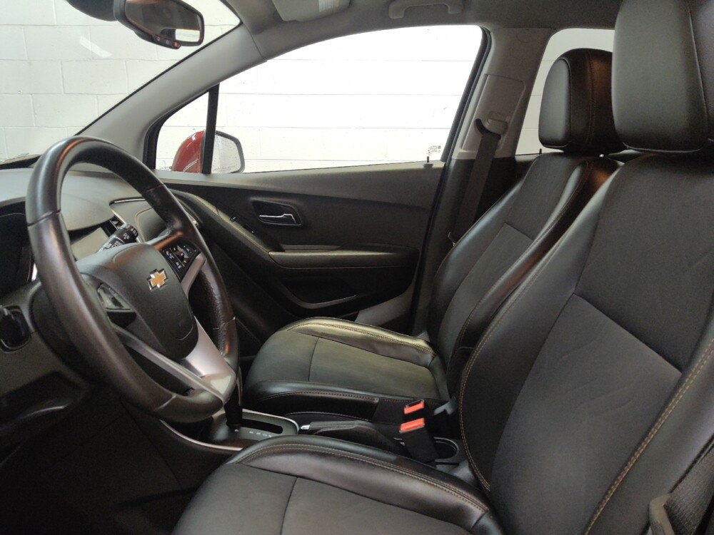 2018 Chevrolet Trax in Fairfield, OH 45014 - 18118973 17
