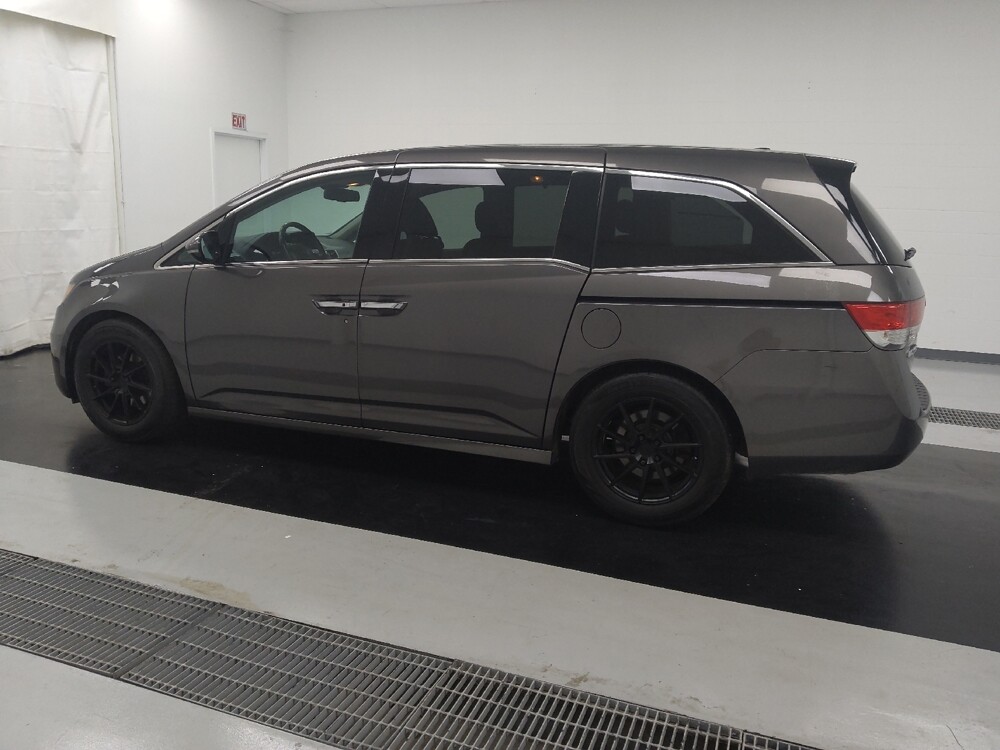 2016 Honda Odyssey in St. Louis, MO 63125 - 18118981 3