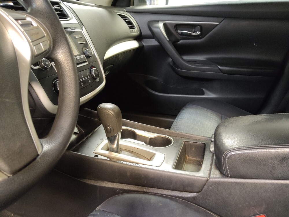 2017 Nissan Altima in Columbus, GA 31909 - 18118982 26