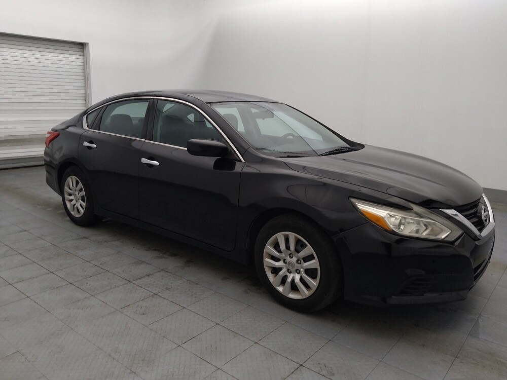 2017 Nissan Altima in Columbus, GA 31909 - 18118982 11