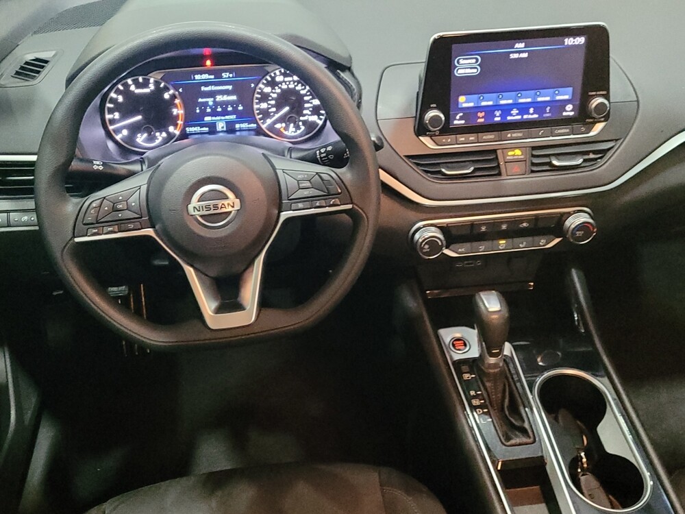 2021 Nissan Altima in Plymouth Meeting, PA 19462 - 18118987 22