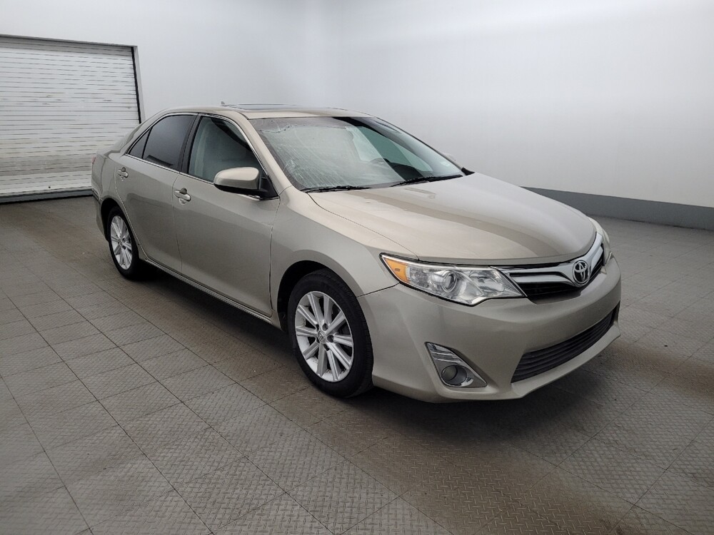 2014 Toyota Camry in Pittsburgh, PA 15236 - 18118991 13