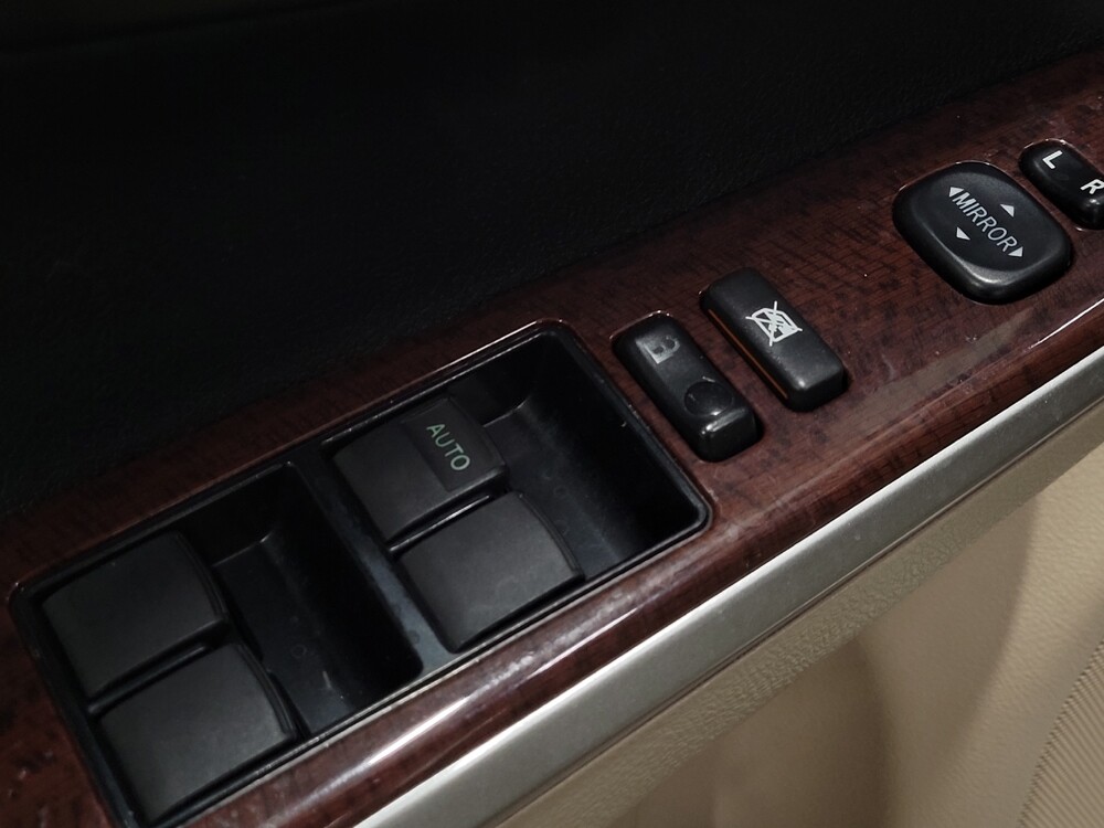 2014 Toyota Camry in Pittsburgh, PA 15236 - 18118991 27