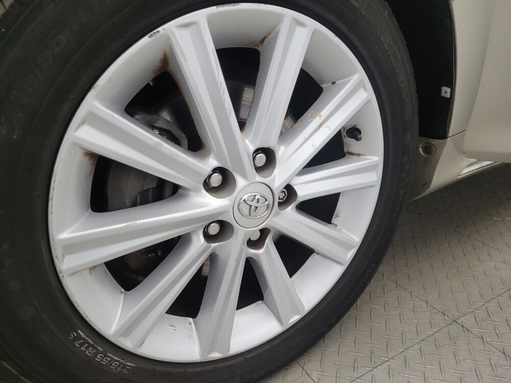 2014 Toyota Camry in Pittsburgh, PA 15236 - 18118991 31