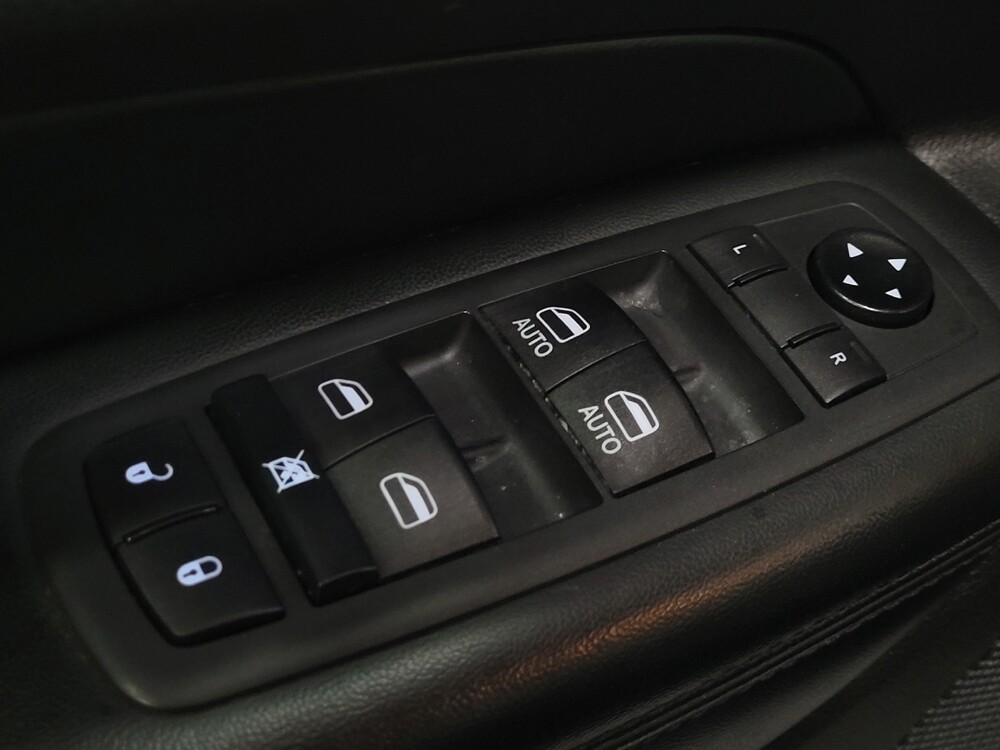 2020 Jeep Grand Cherokee in Plymouth Meeting, PA 19462 - 18118995 27