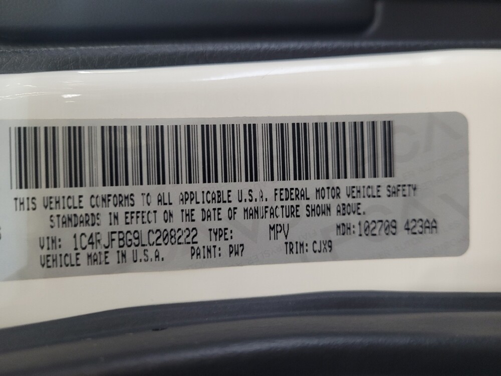 2020 Jeep Grand Cherokee in Plymouth Meeting, PA 19462 - 18118995 33