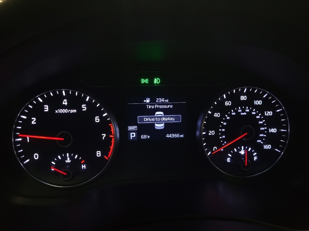 2019 Kia Cadenza in New Castle, DE 19720 - 18119003 23