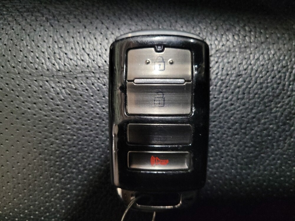 2019 Kia Cadenza in New Castle, DE 19720 - 18119003 32