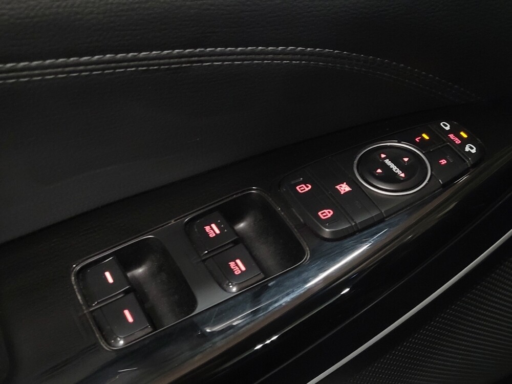 2019 Kia Cadenza in New Castle, DE 19720 - 18119003 27