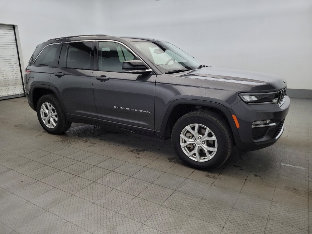 2023 Jeep Grand Cherokee in Pittsburgh, PA 15237 - 18119004 11