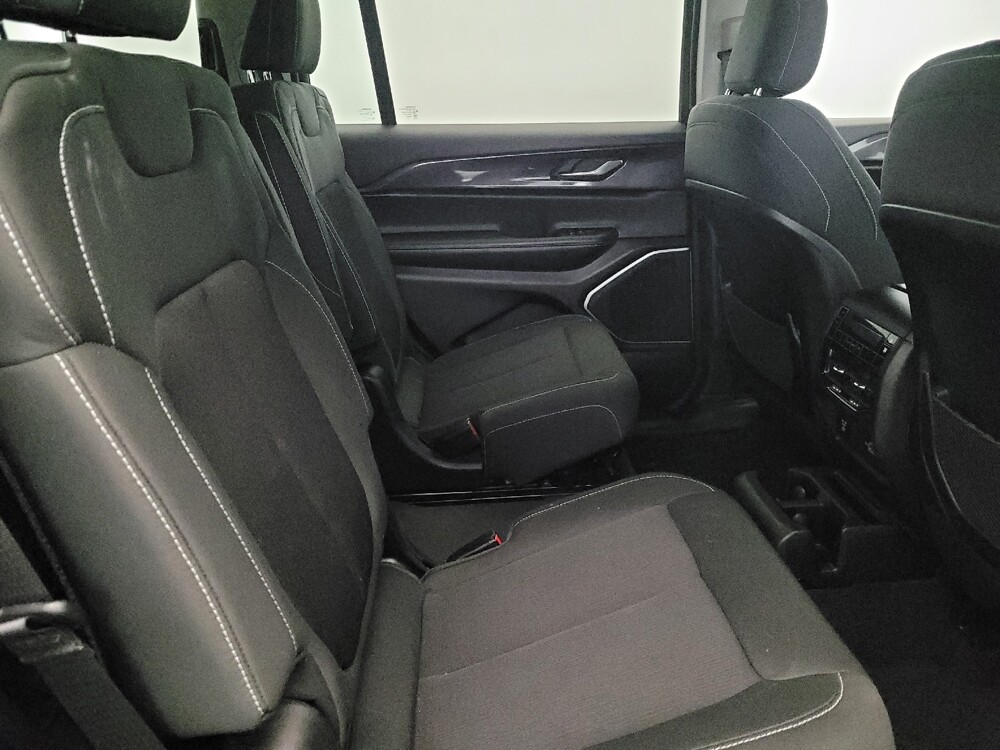 2021 Jeep Grand Cherokee L in Pittsburgh, PA 15236 - 18119005 19