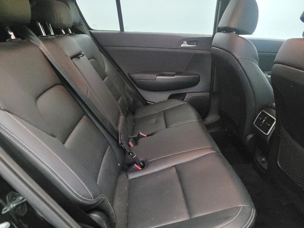 2021 Kia Sportage in Pittsburgh, PA 15237 - 18119007 19