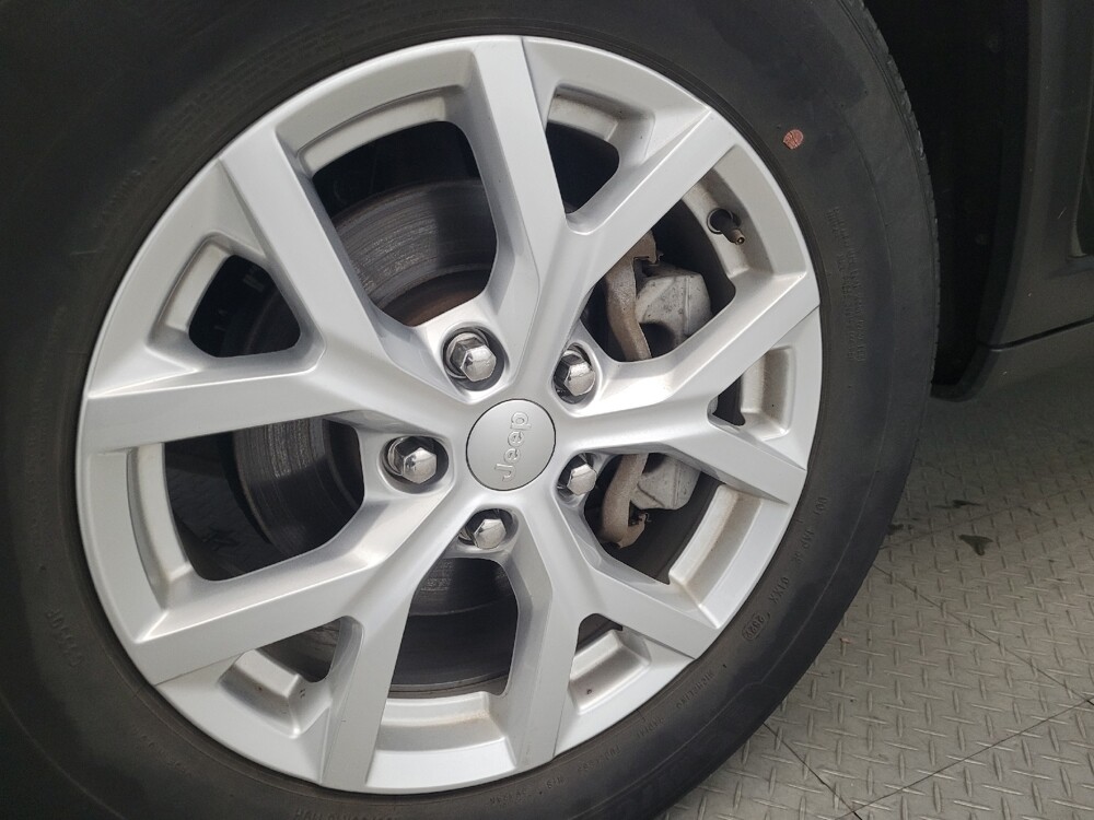 2023 Jeep Grand Cherokee in Pittsburgh, PA 15237 - 18119010 31