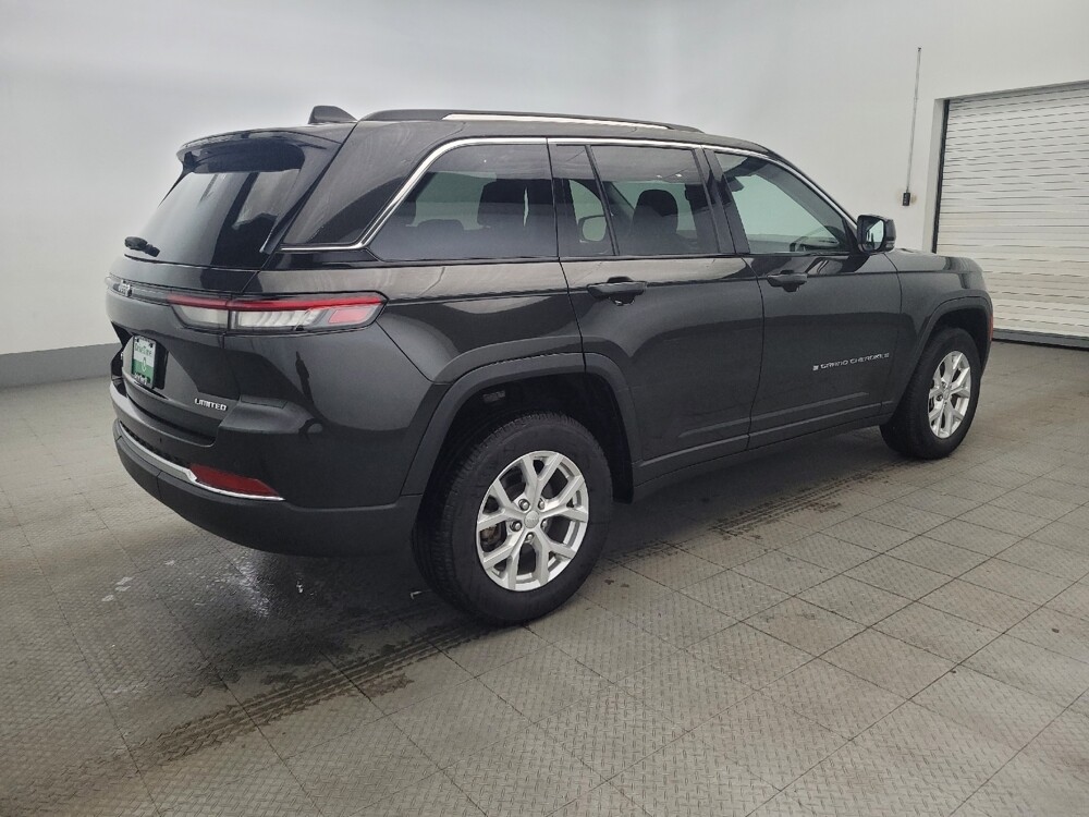 2023 Jeep Grand Cherokee in Pittsburgh, PA 15237 - 18119010 10