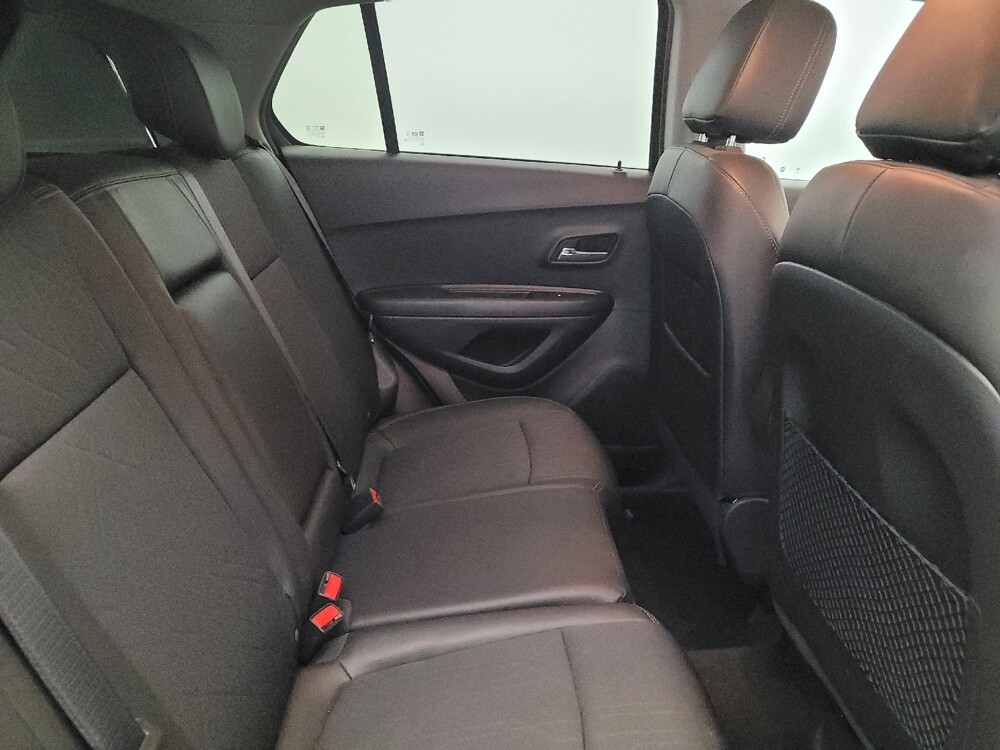 2021 Chevrolet Trax in Glen Burnie, MD 21061 - 18119012 19