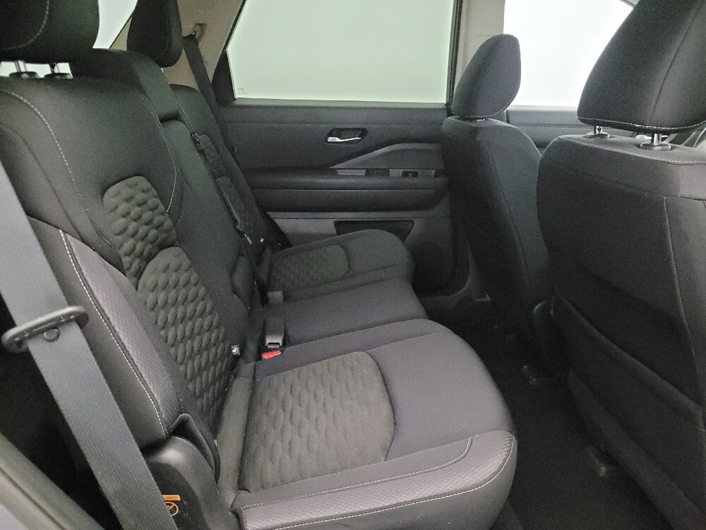 2022 Nissan Pathfinder in Richmond, VA 23235 - 18119015 19