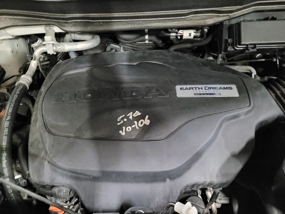 2018 Honda Pilot in Williamstown, NJ 8094 - 18119025 30